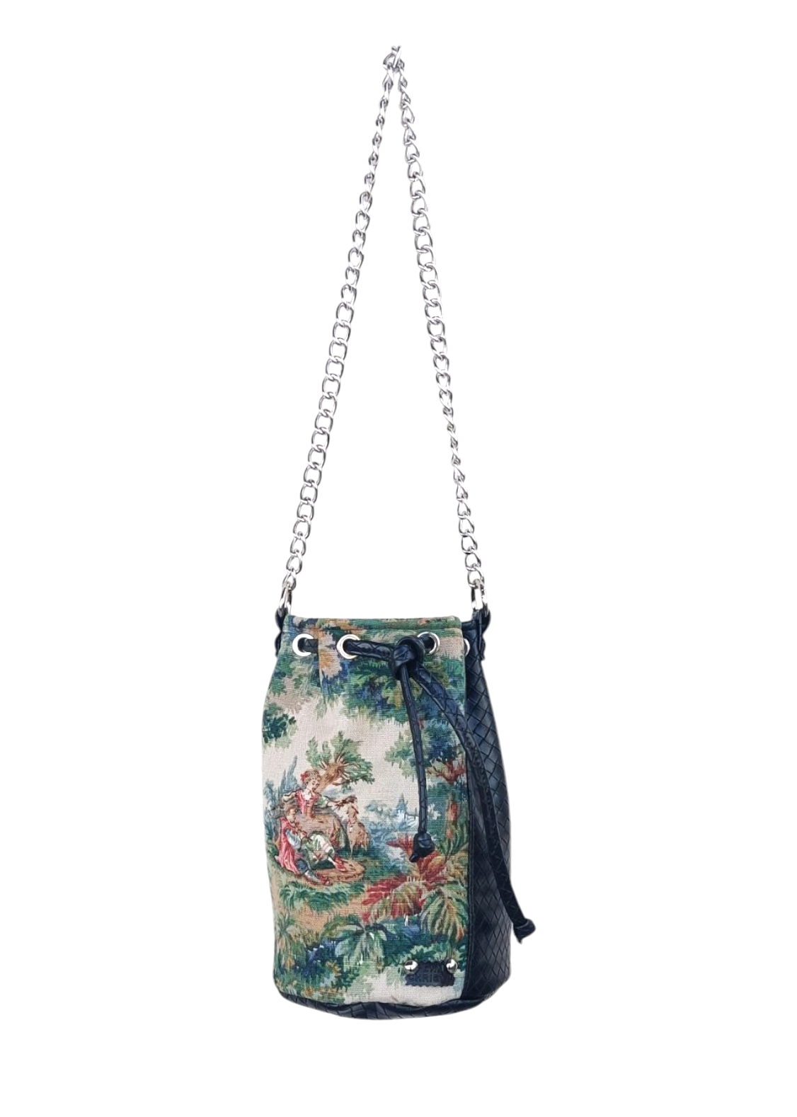BAROQUE BUCKET BAG WITH CHAIN