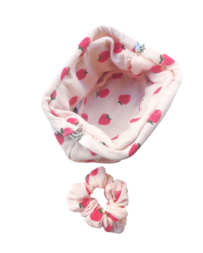 STRAWBERRY DUMPLING POUCH BAG - MINI