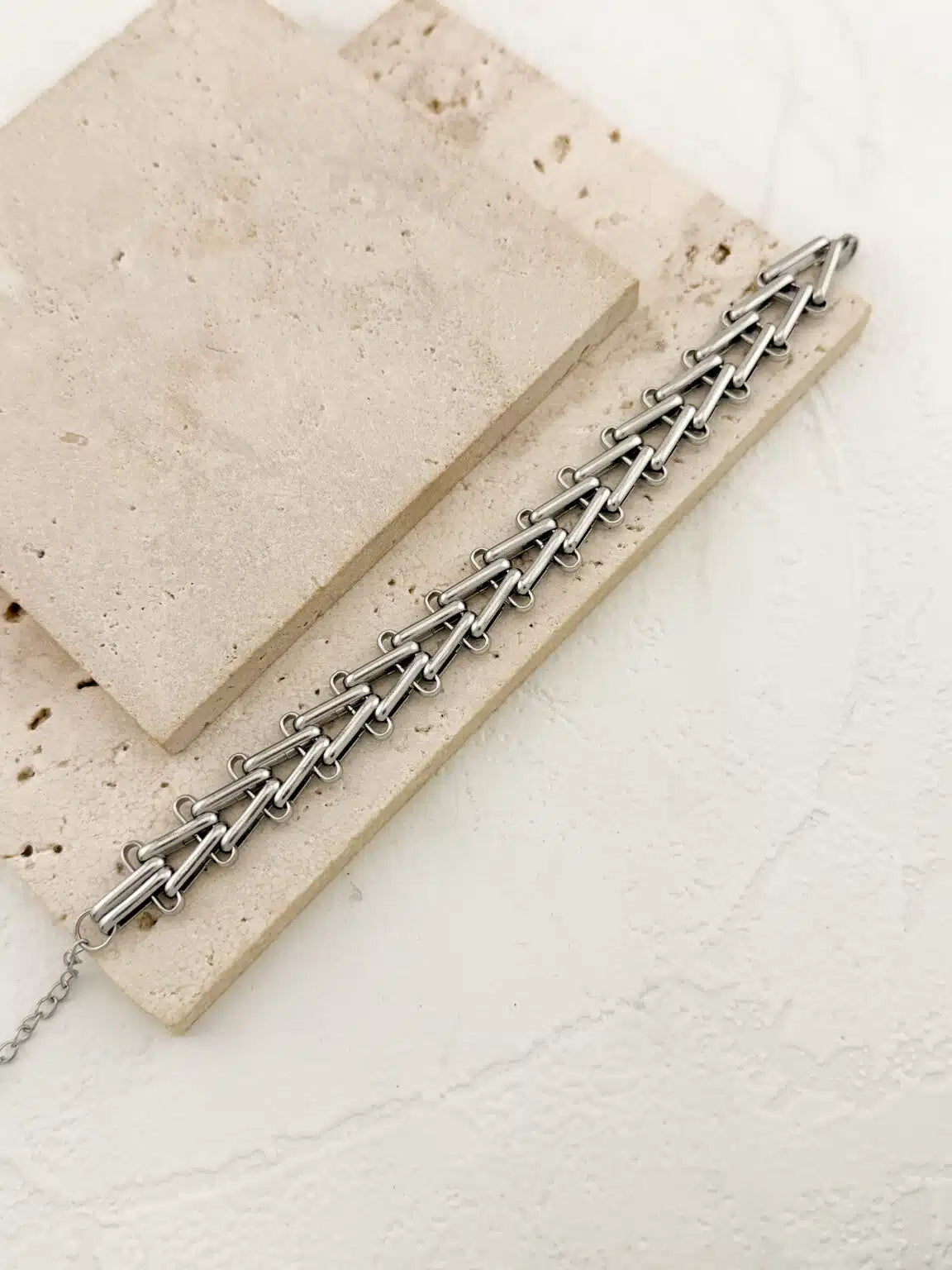 Ατσάλινο βραχιόλι triangle Ασημί