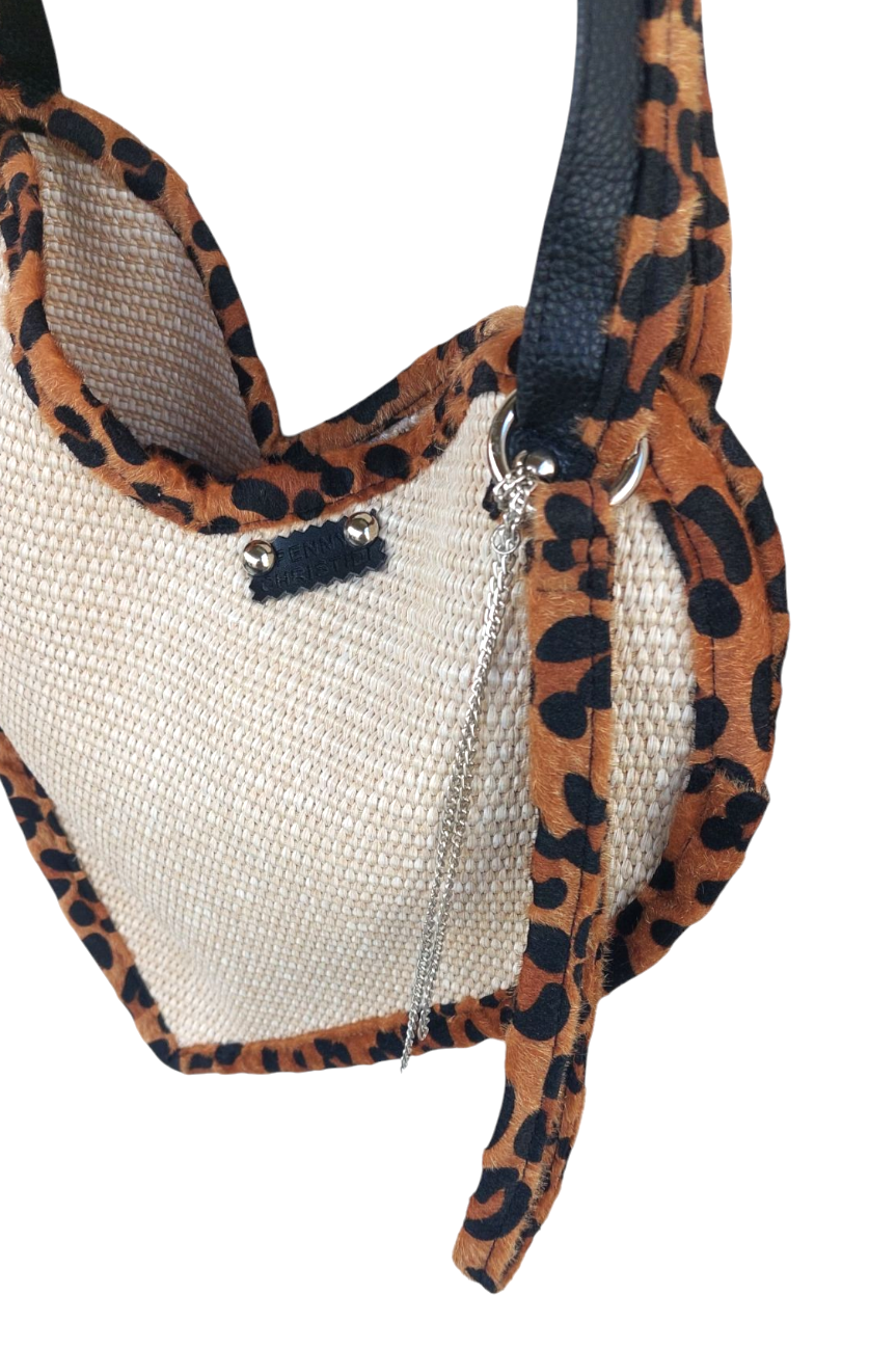 STRAW HEART SHOULDER BAG WITH HANDLES