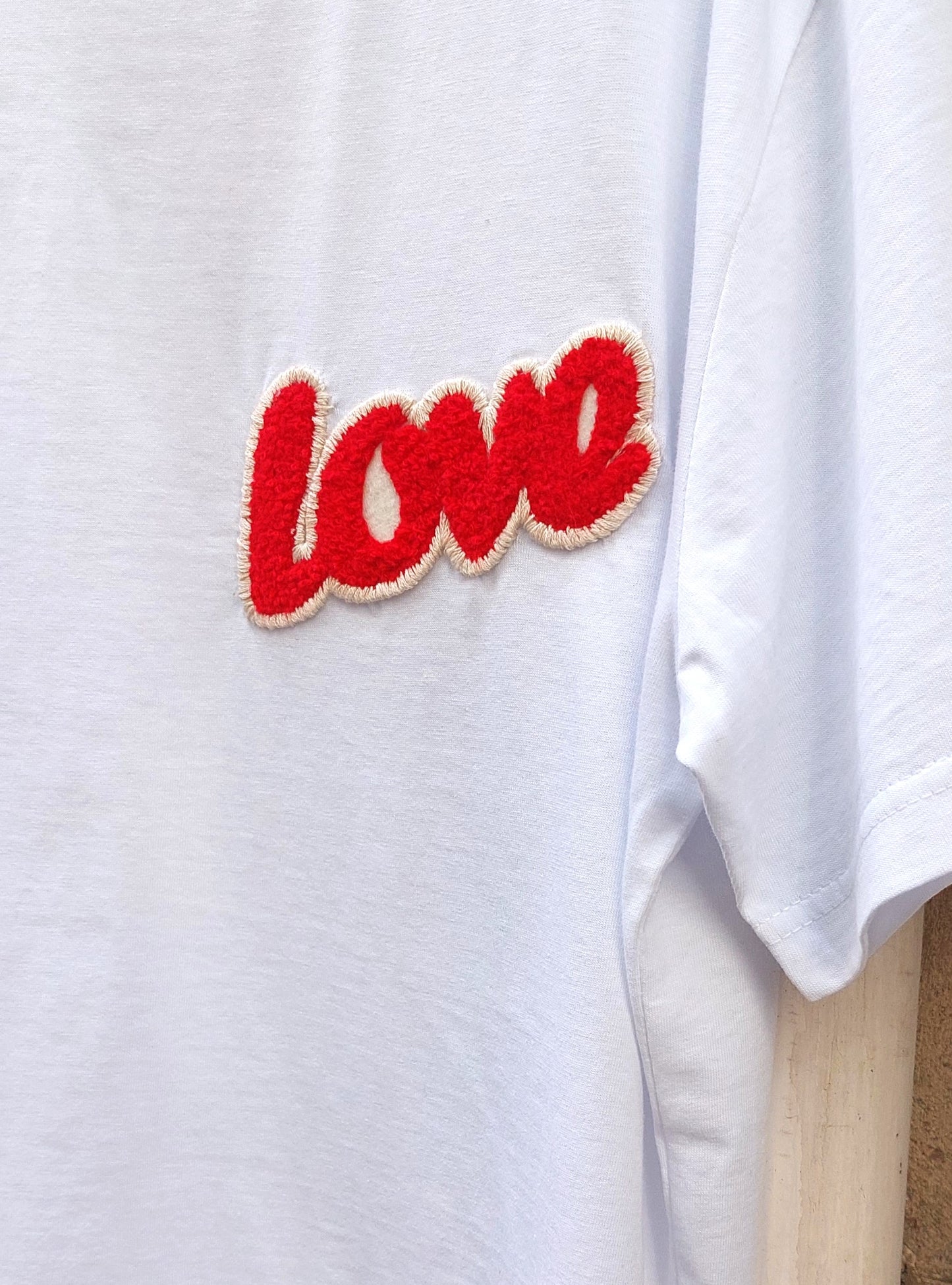 LOVE EMBROIDERY T-SHIRT