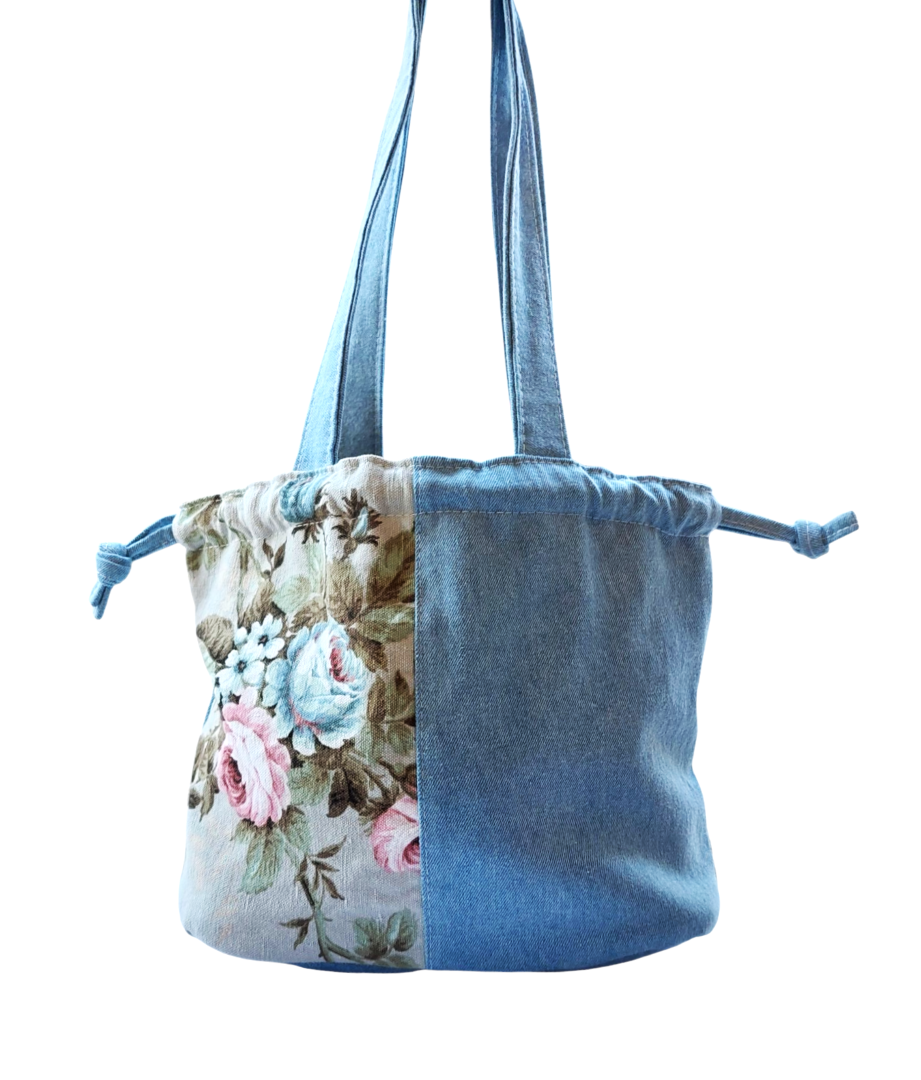 JEAN & FLOWERS SHOULDER BAG