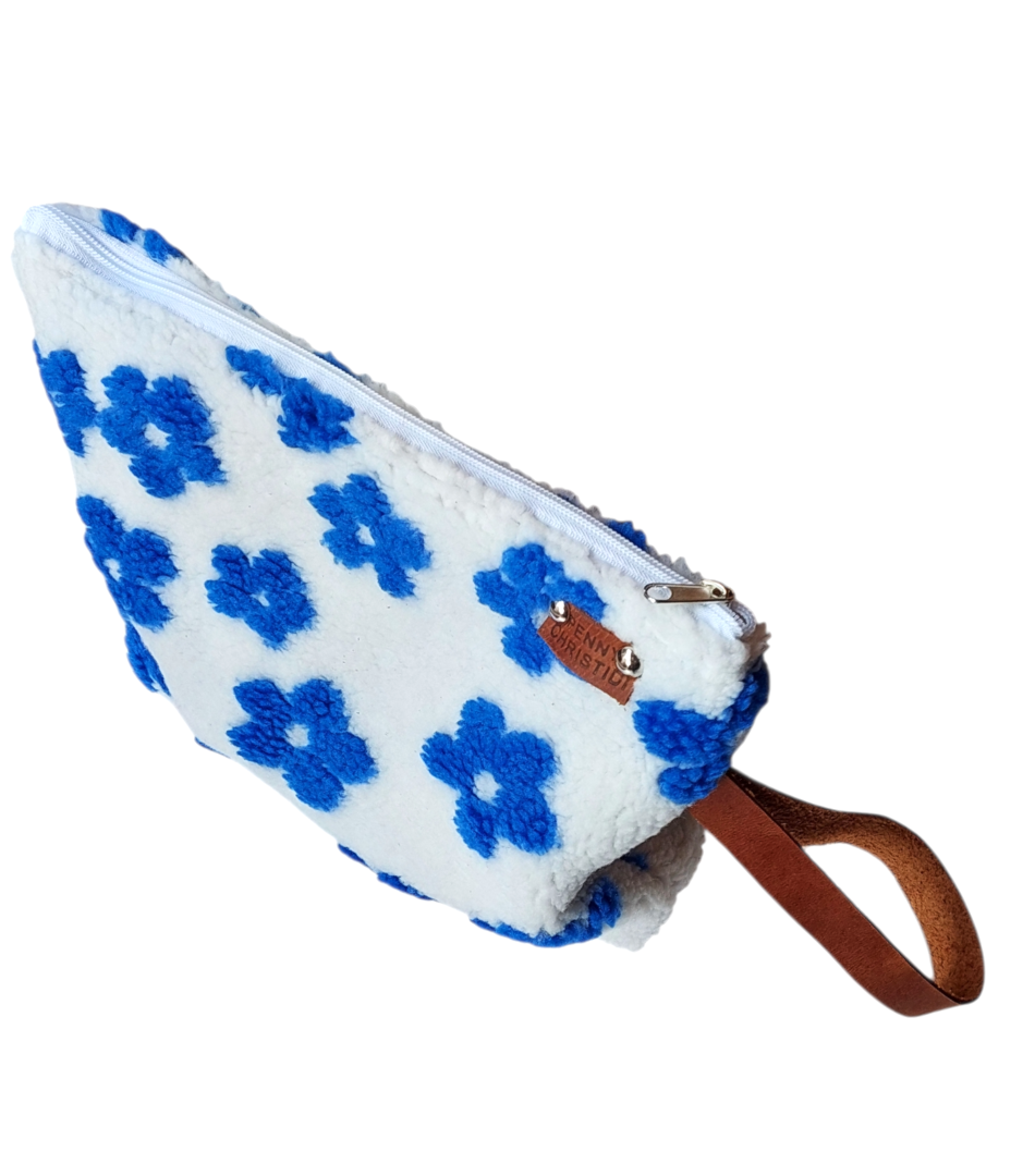 TEDDY MARGARITA POUCH BAG