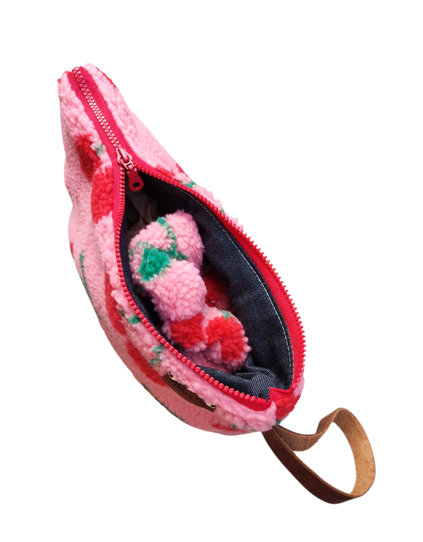 TEDDY CHERRY POUCH BAG