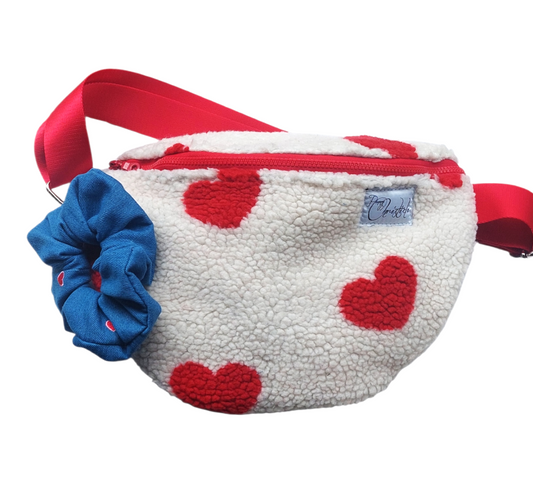 HEARTS TEDDY CROSS BODY BAG