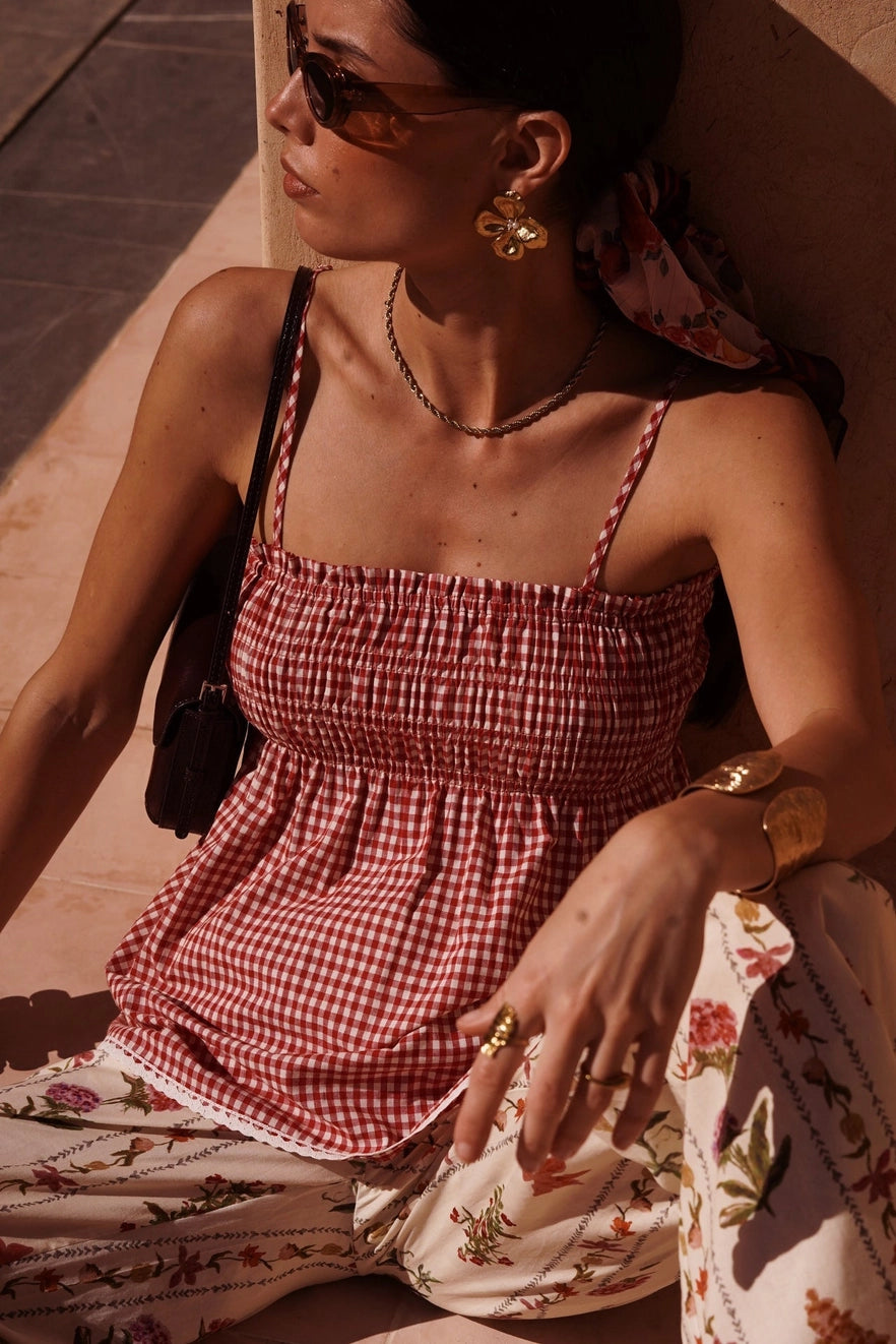 Dalila Red Top