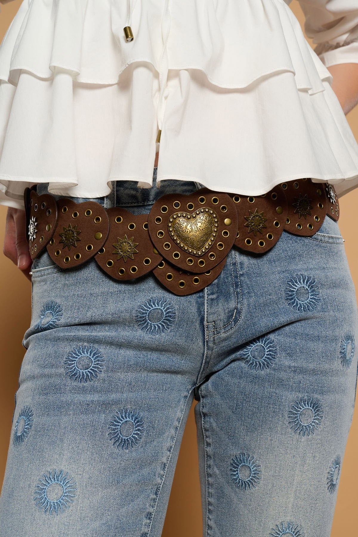 DALT VILA BELT