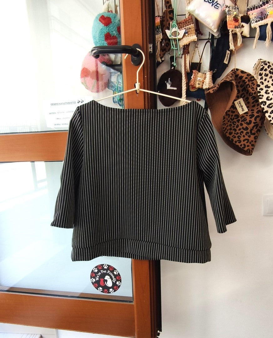 BLACK STRIPES TOP