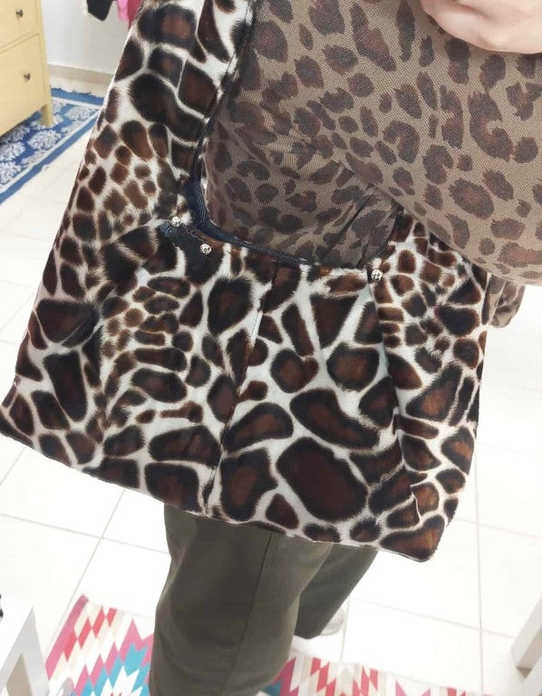 GIRAFFE HOBO SHOULDER BAG