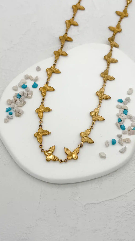 Gold Butterflies Necklace