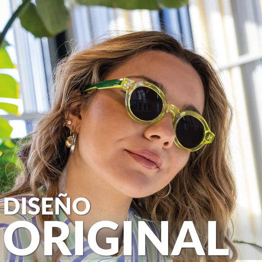 Sunglasses  "I’m not a tourist"