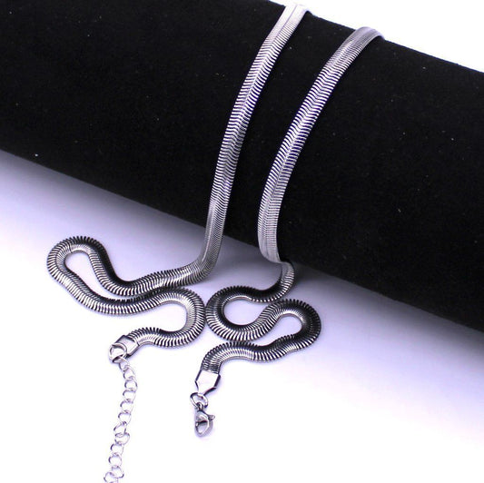 Ατσάλινο Ασημένιο μακρύ κολιέ snake 6X2mm