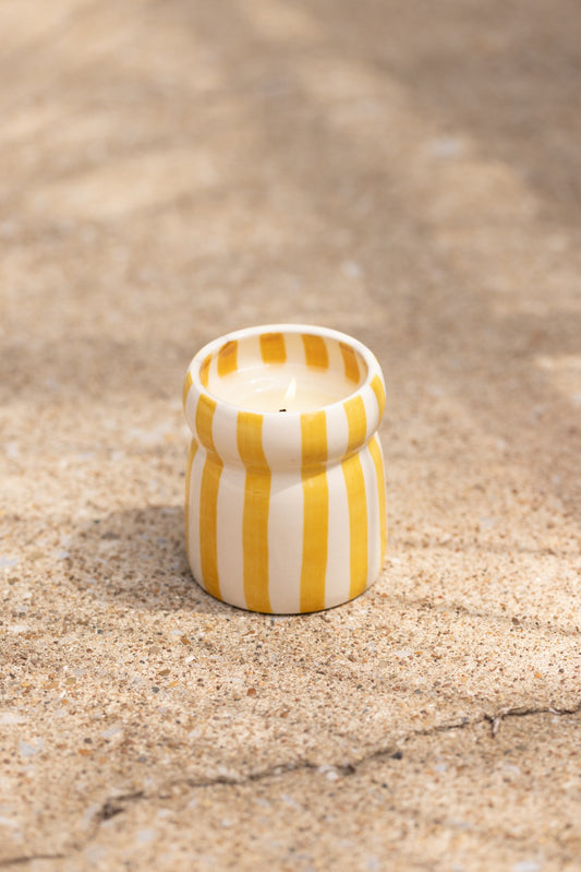 Cabana Gold Coast Φυτικό Κερί 184gr σε κίτρινο ριγέ κεραμικό δοχείο