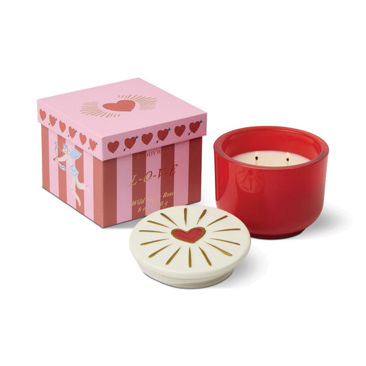 Charmed LOVE Wild Fig & Rose κερί σόγιας σε ροζ γυάλινο δοχείο 226gr