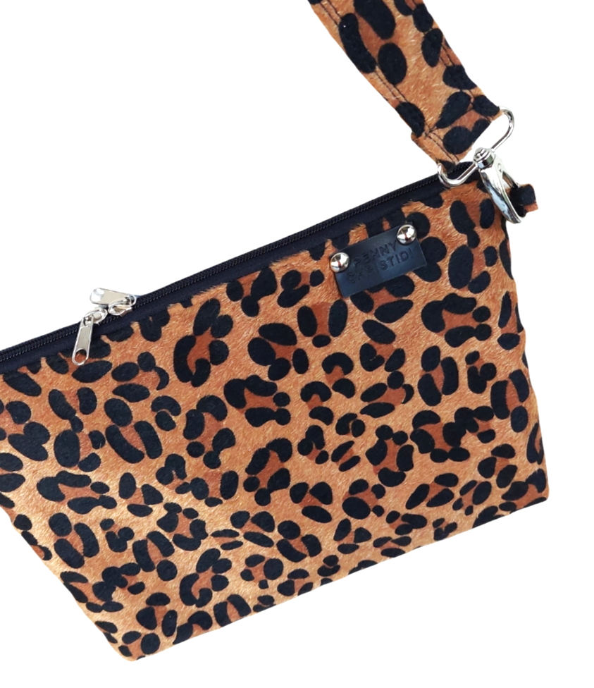 LEOPARD SHOULDER BAG