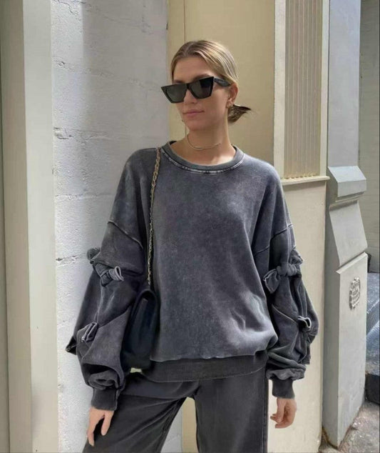 KNOTS SWEATSHIRT