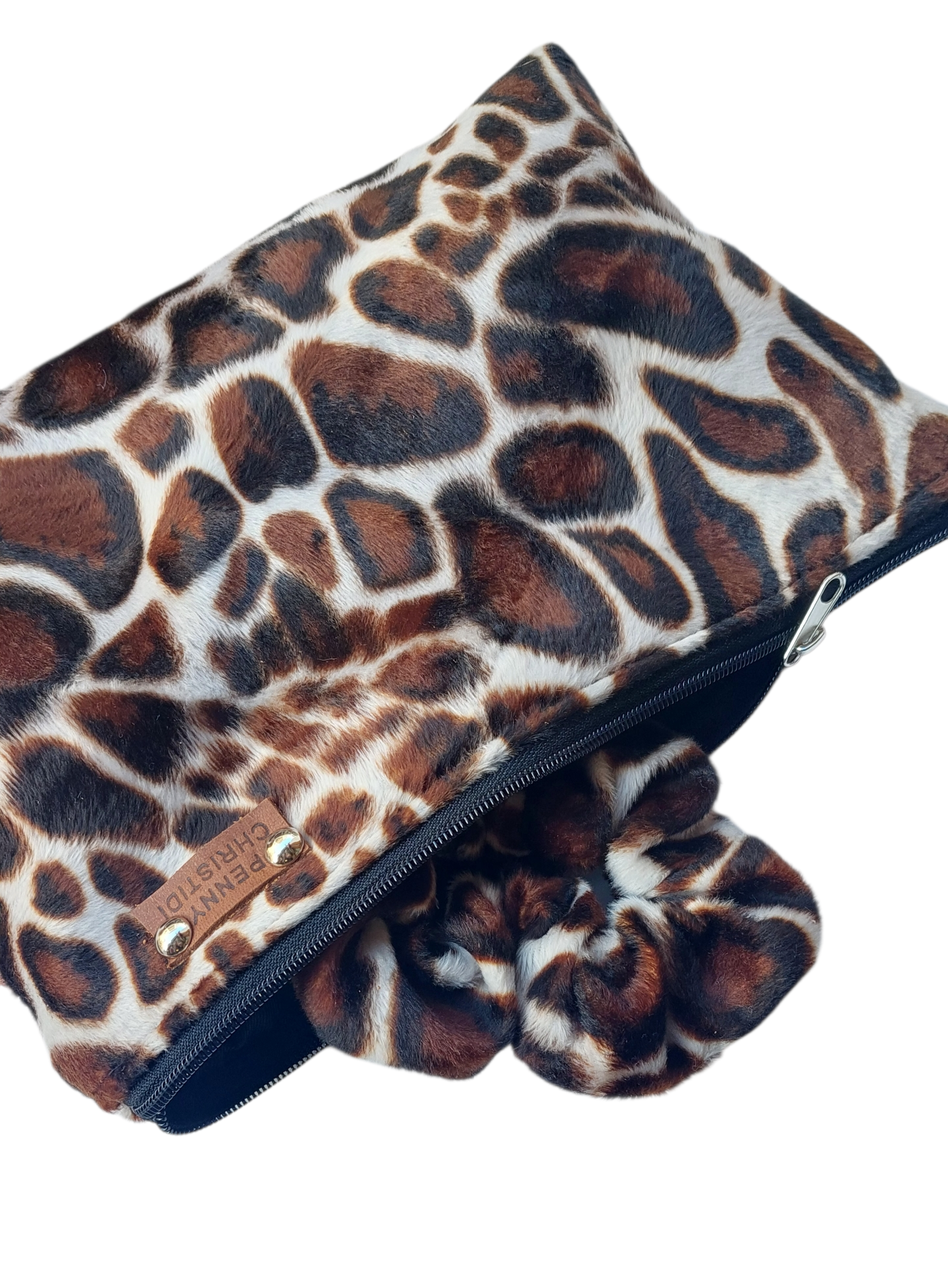 GIRAFFE POUCH BAG